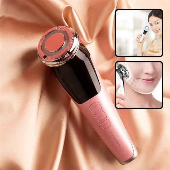 Masseur visage testé sur la peau, avec encarts présentant ses fonctions