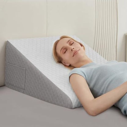 Oreiller ergonomique de soutien utilisé pour la détente et le confort au lit